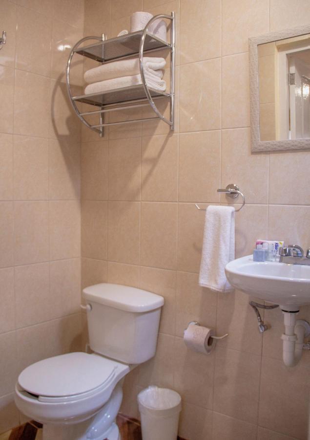 메리다 Casa 3 Torres En El Barrio Santiago, Centro. 빌라 외부 사진