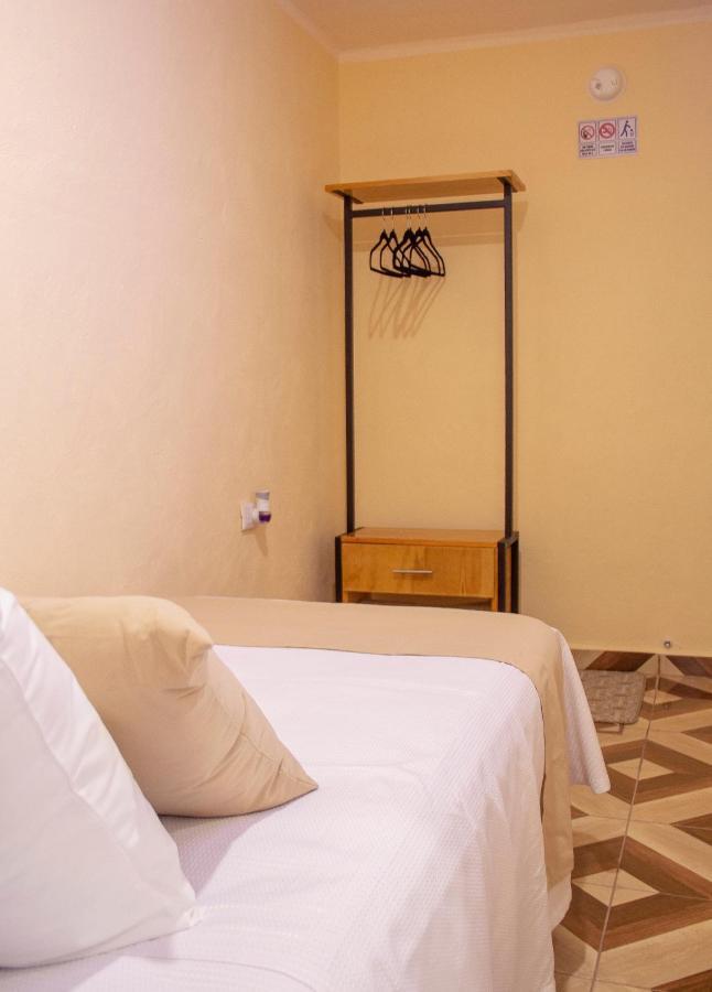 메리다 Casa 3 Torres En El Barrio Santiago, Centro. 빌라 외부 사진